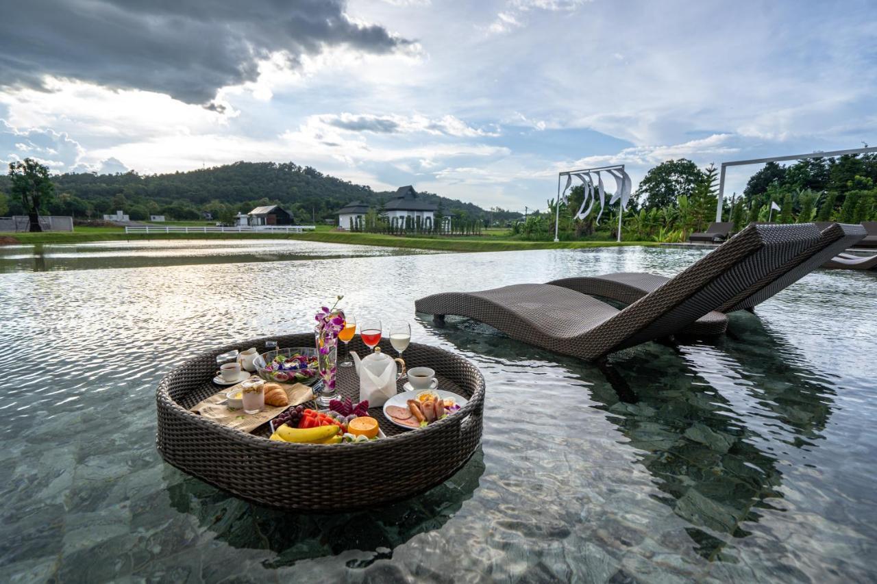 Pim Pool Villa Nan Exteriör bild